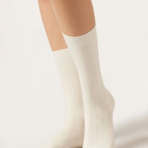 Ribbed Mid-Calf Socks